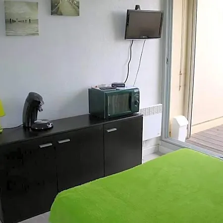 23, Heliopolis L, Village Naturiste, Szálloda